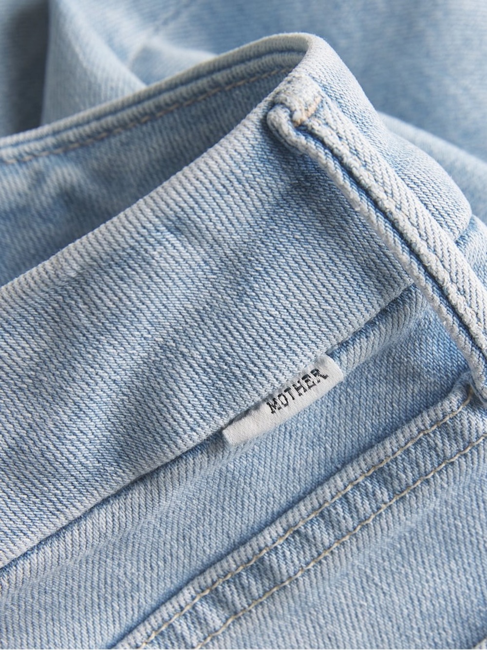 MOTHER The Roller Sneak Jeans in Light Wash, Size 33 NWOT - Picture 4 of 11